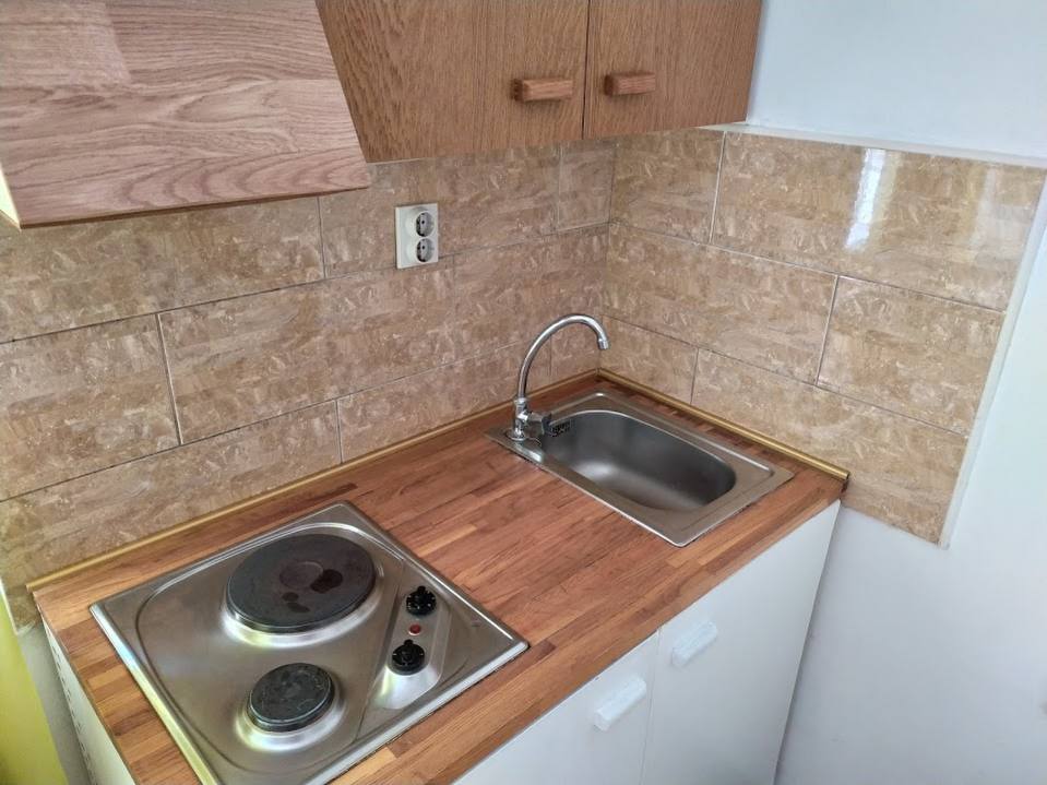 mini-kitchen.jpg - Leandra - Private accommodation